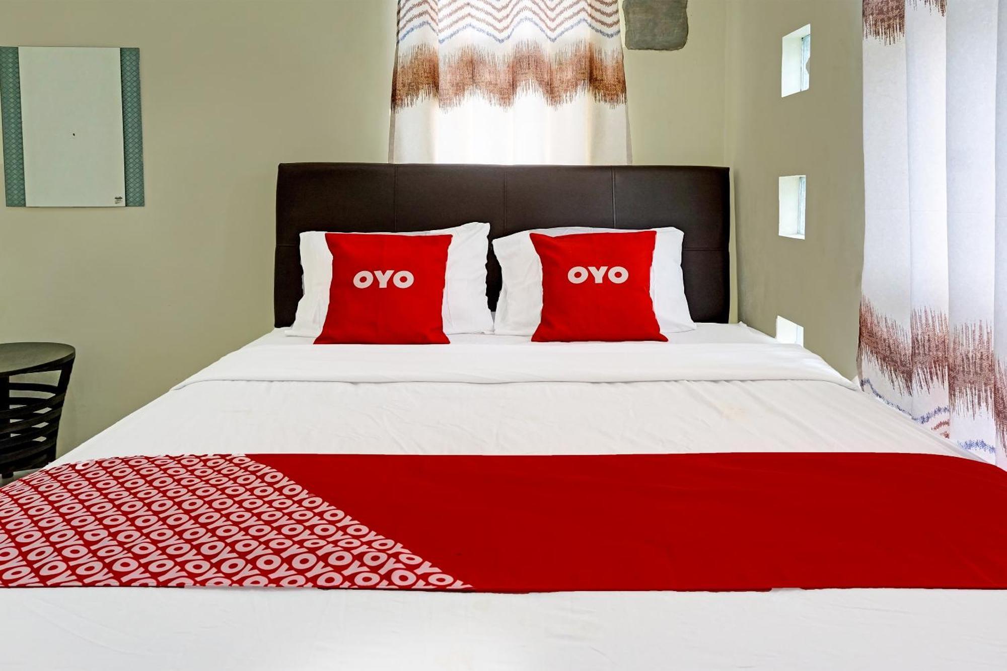 Oyo 91707 Jannah Homestay Syariah Dau Екстериор снимка