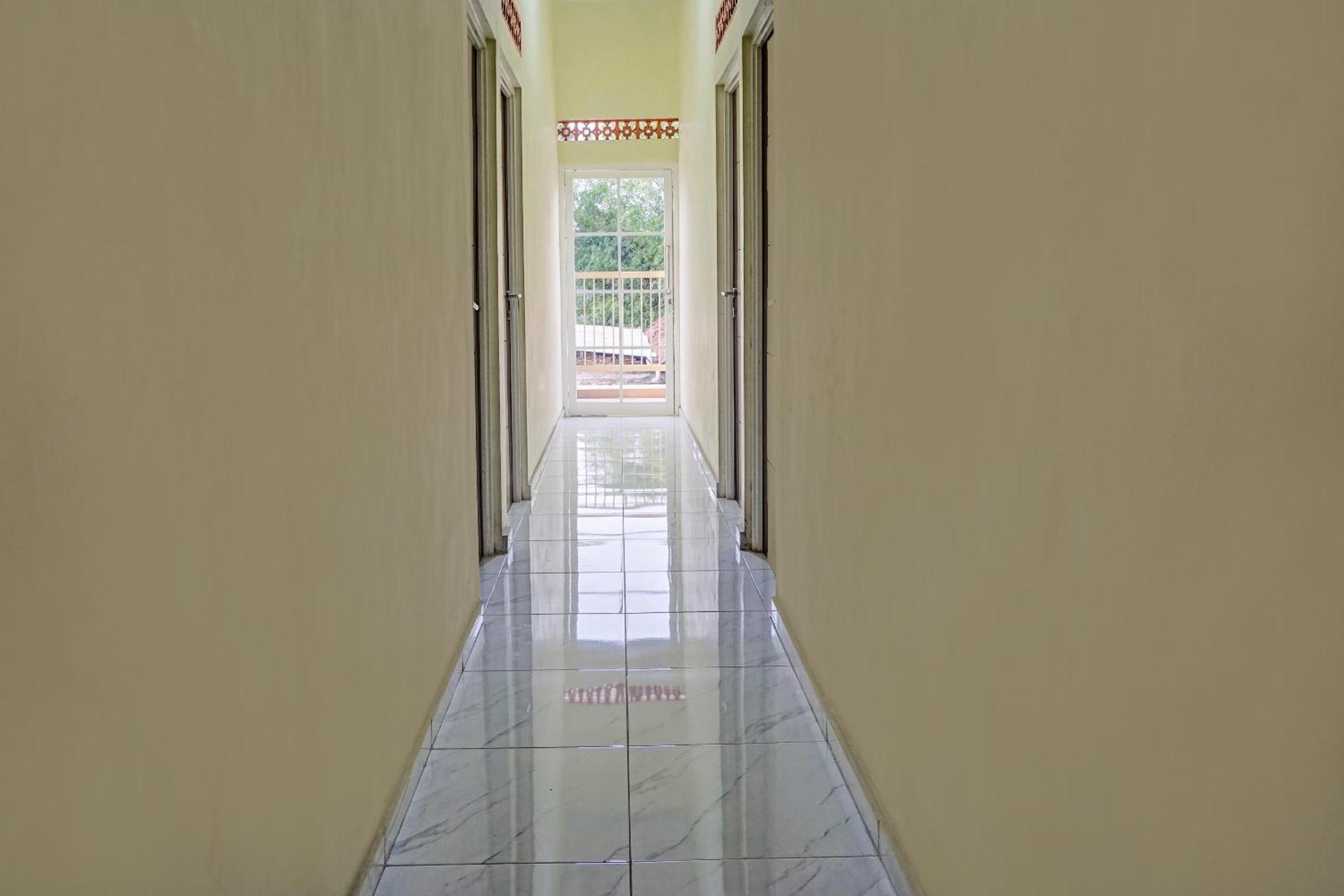 Oyo 91707 Jannah Homestay Syariah Dau Екстериор снимка
